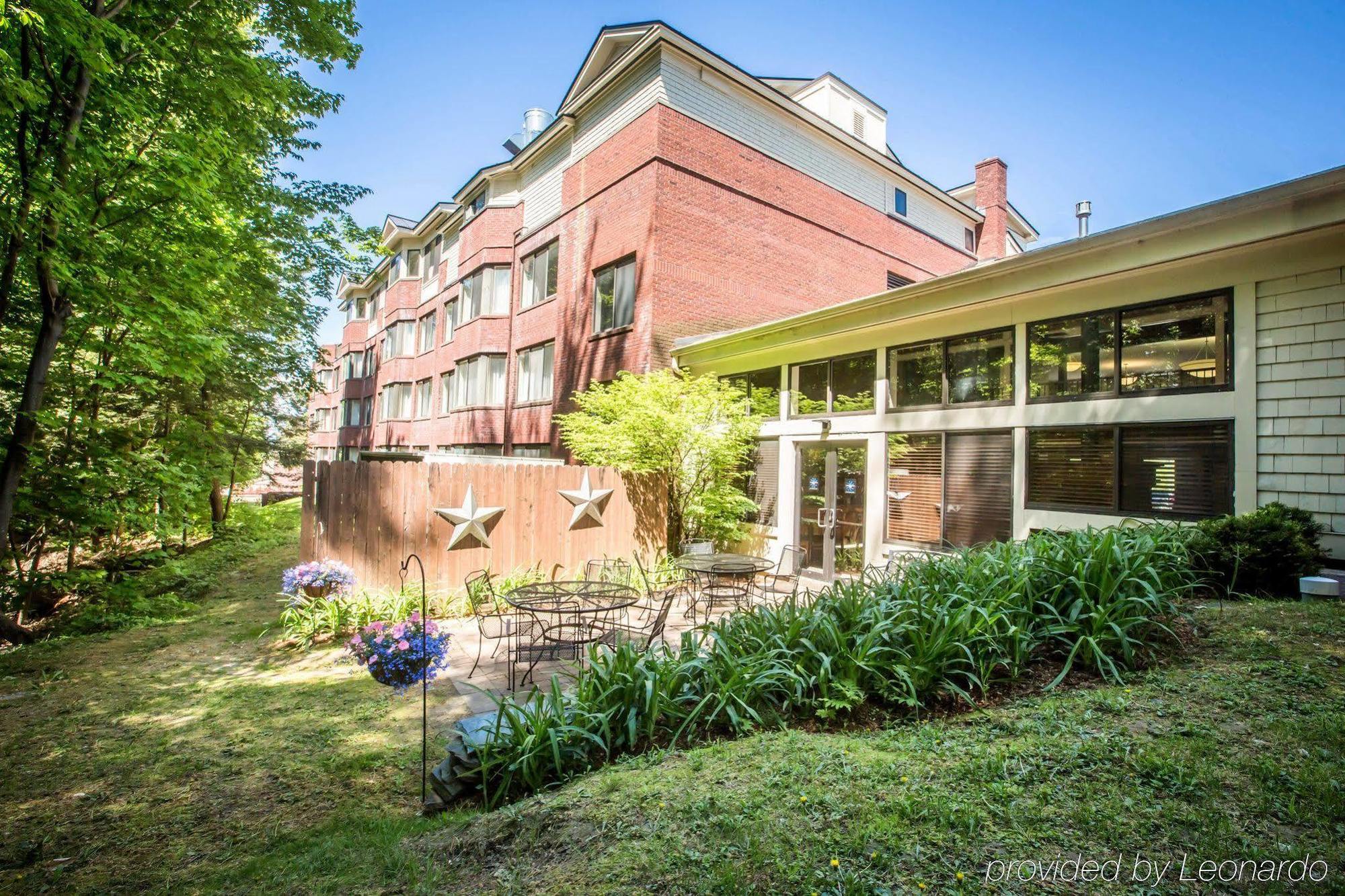 Comfort Suites South Burlington Near University Εξωτερικό φωτογραφία