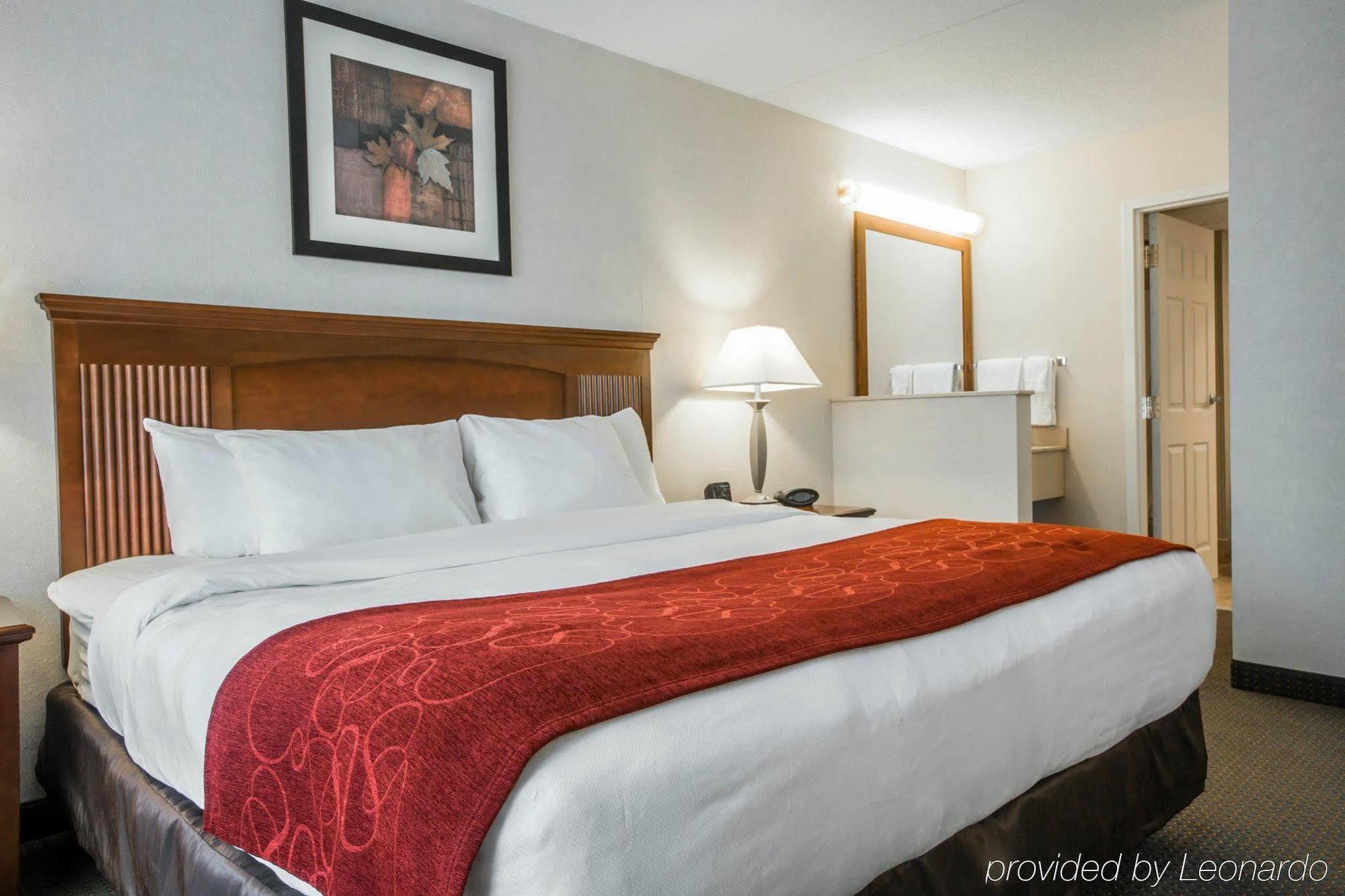 Comfort Suites South Burlington Near University Εξωτερικό φωτογραφία