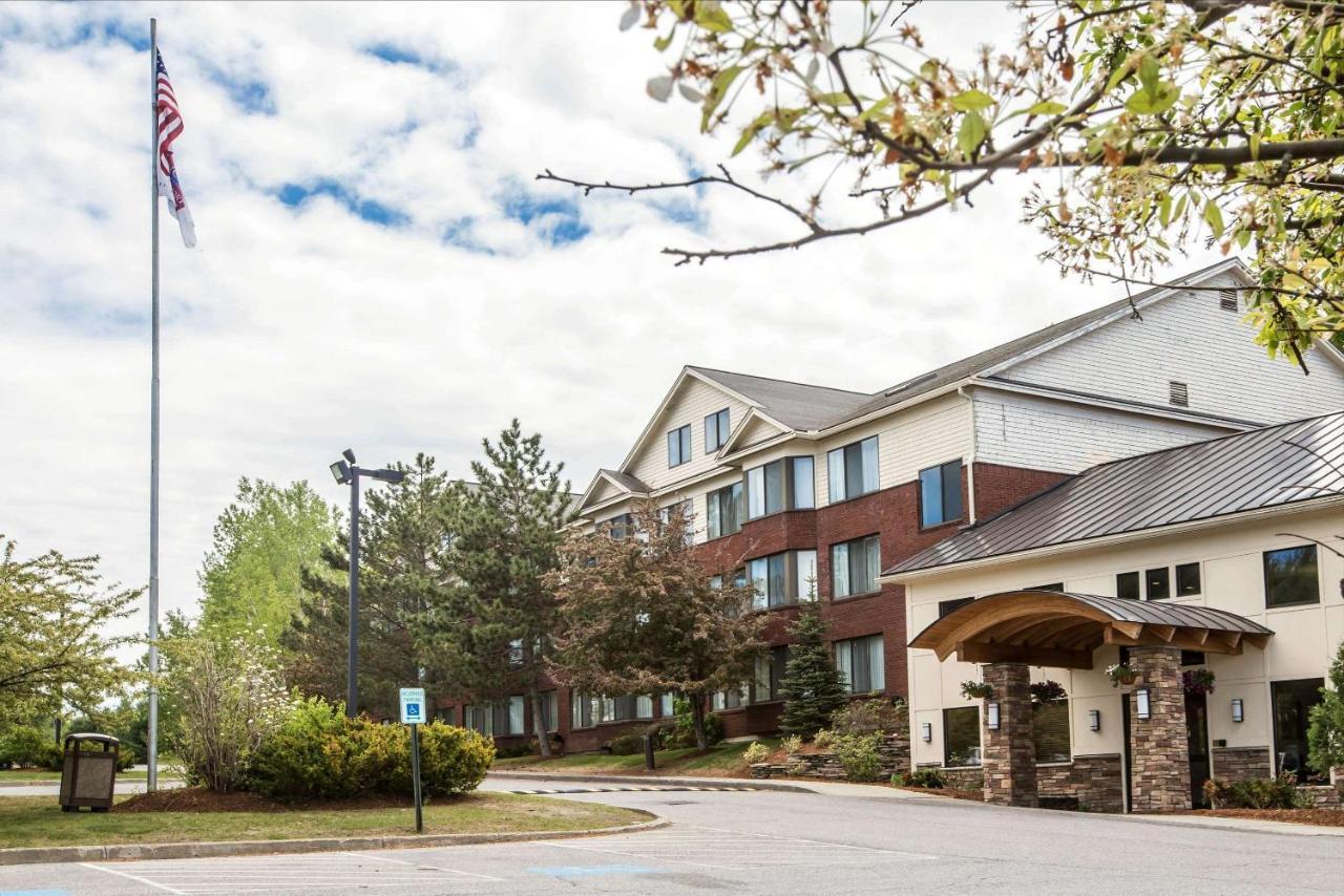 Comfort Suites South Burlington Near University Εξωτερικό φωτογραφία