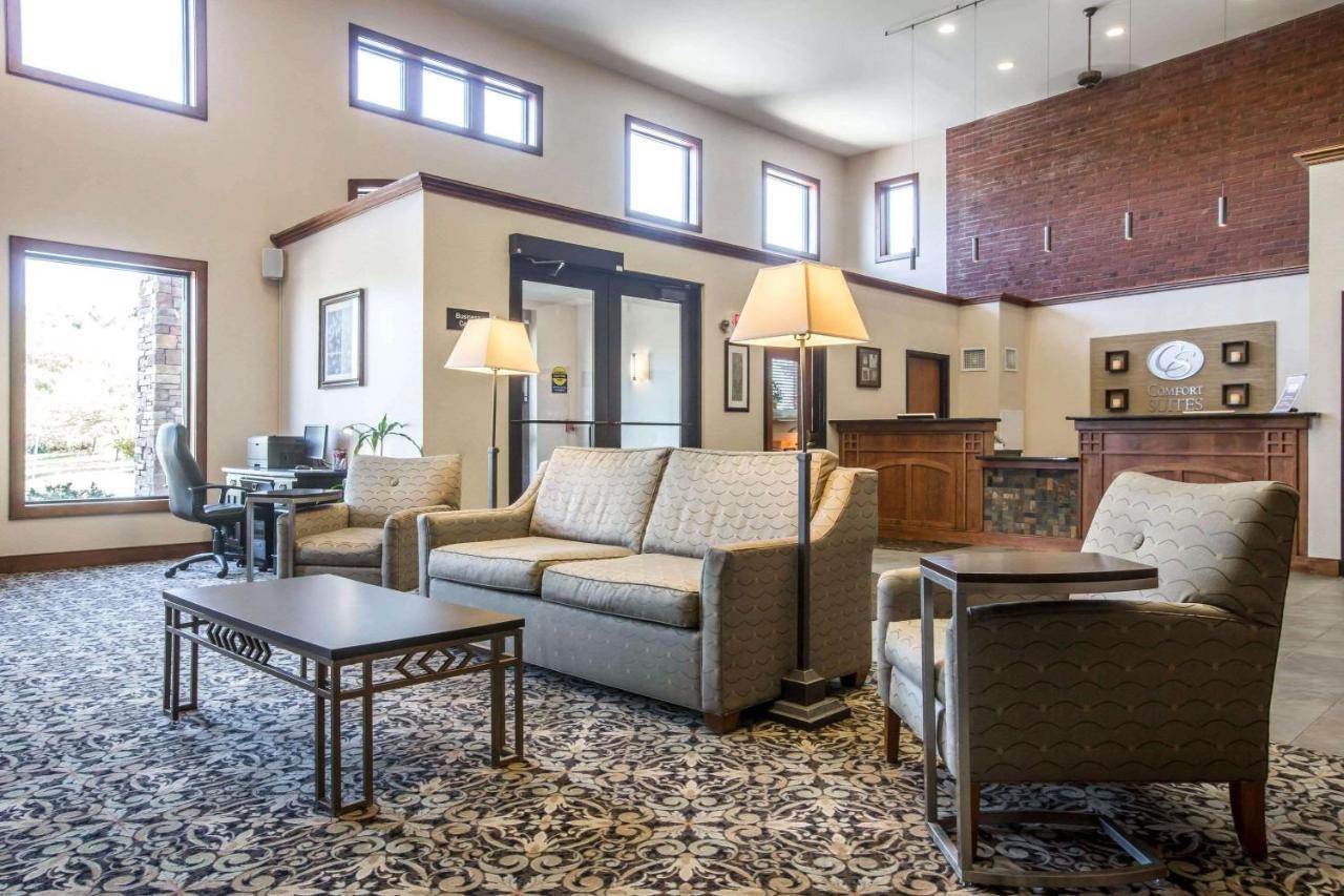 Comfort Suites South Burlington Near University Εξωτερικό φωτογραφία