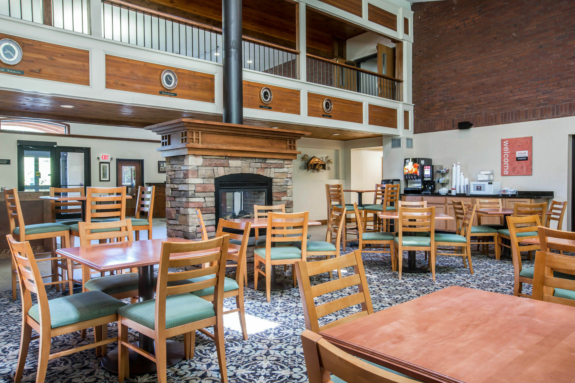 Comfort Suites South Burlington Near University Εξωτερικό φωτογραφία
